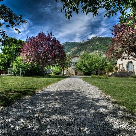 La Roulotte Villa Châtillon-en-Diois Exterior foto